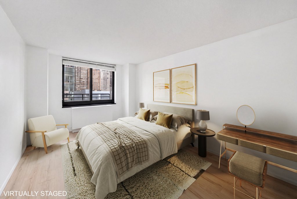 200 Rector Place, Unit 10K photo 4