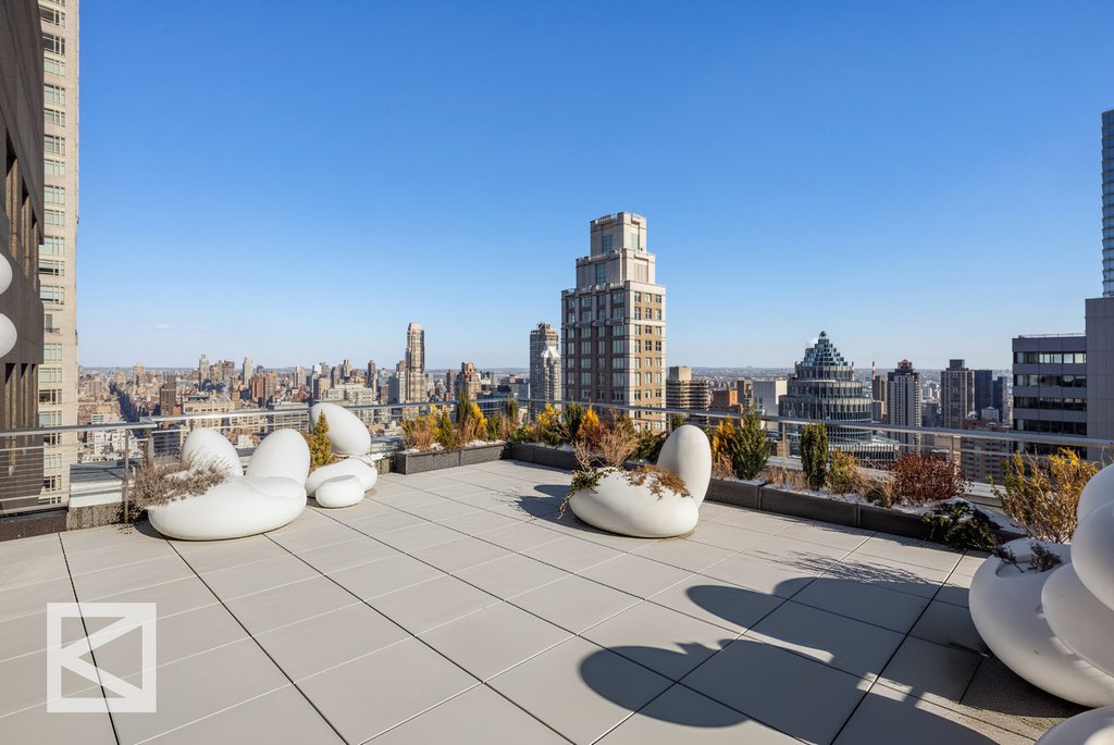 500 Park Avenue, Unit PENTHOUS39 photo 6