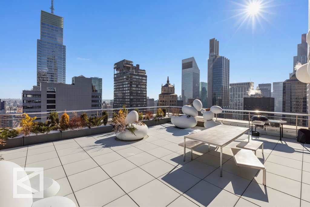 500 Park Avenue, Unit PENTHOUS39 photo 7
