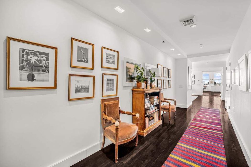 270 Broadway #25B