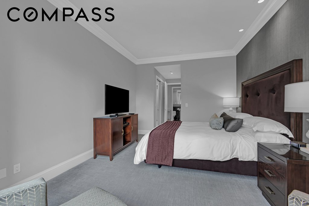 1 Central Park West, Unit 408 photo 11