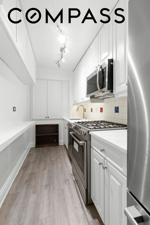 411 East 57th Street, Unit 6D photo 4