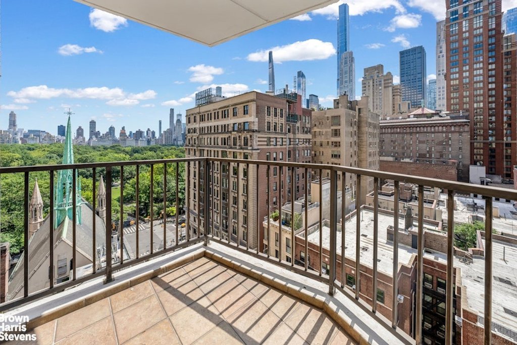10 West 66th Street, Unit 14G photo 8