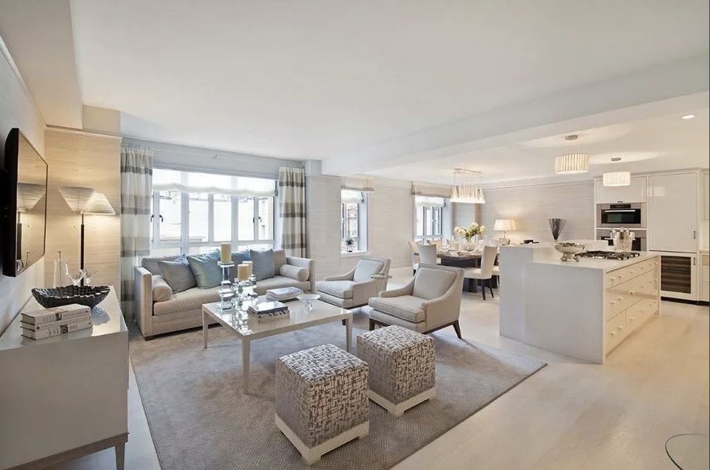 21 East 61st Street #7A