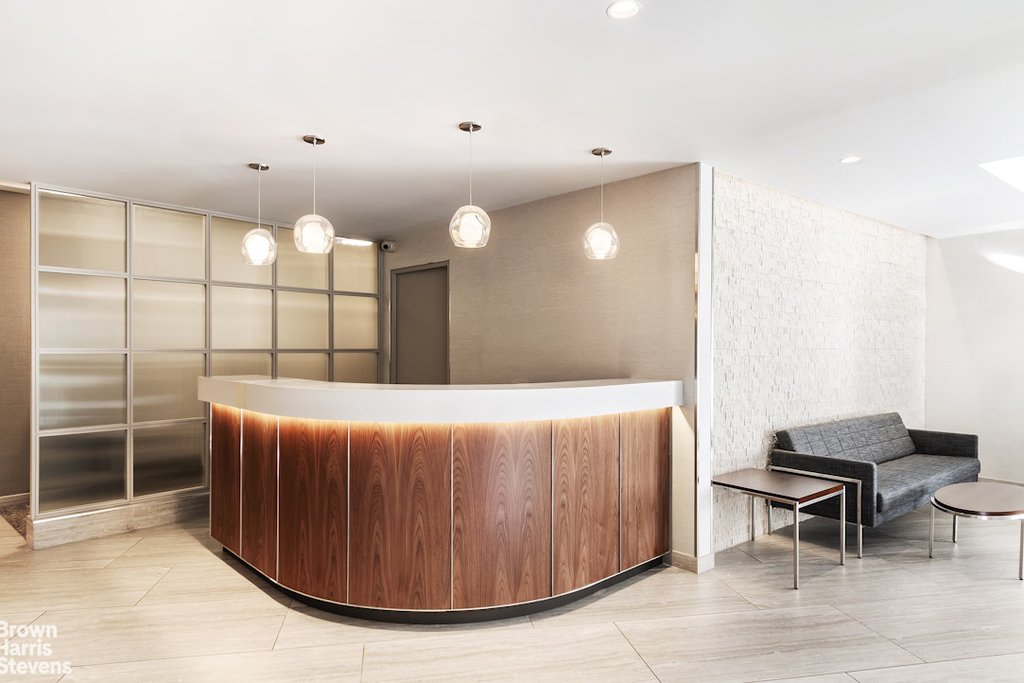 225 East 36th Street, Unit 2G photo 10