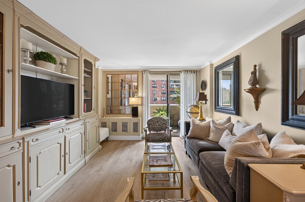 100 West 94th Street, Unit 8D photo 7