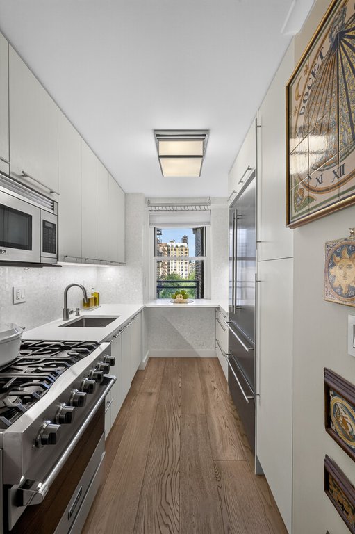 100 West 94th Street, Unit 8D photo 15
