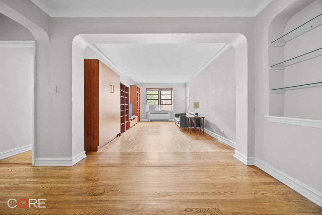 35-36 76th Street, Unit 524 photo 2