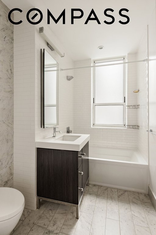 416 West 52nd Street, Unit 713 photo 6