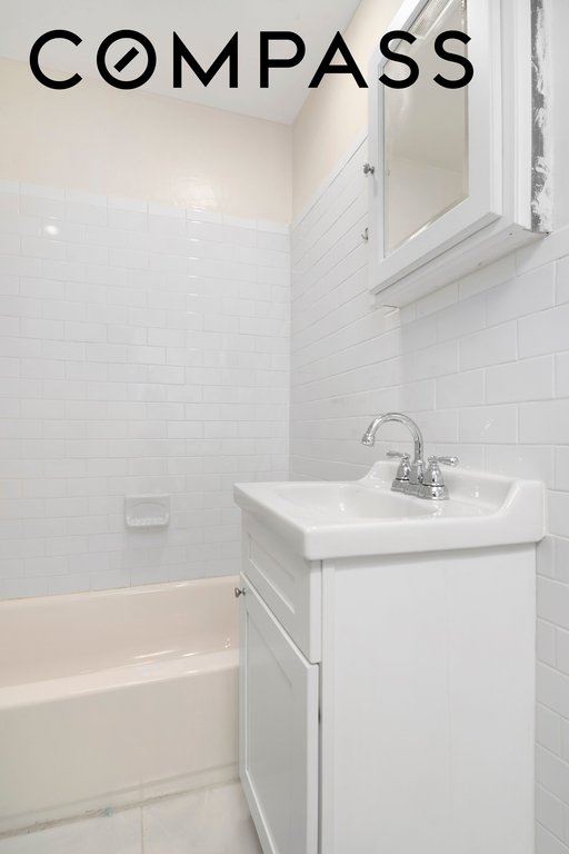 352 Halsey Street – For Sale photo 21
