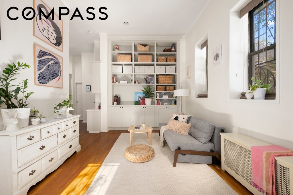 420 Sixth Avenue, Unit 12