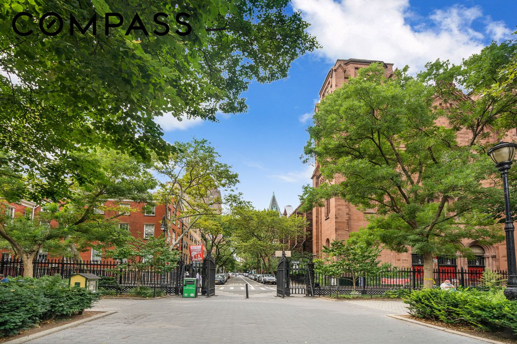 210 East 17th Street, Unit 4D photo 11