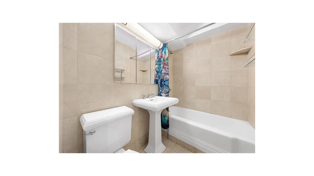 200 East 27th Street, Unit 16F photo 5