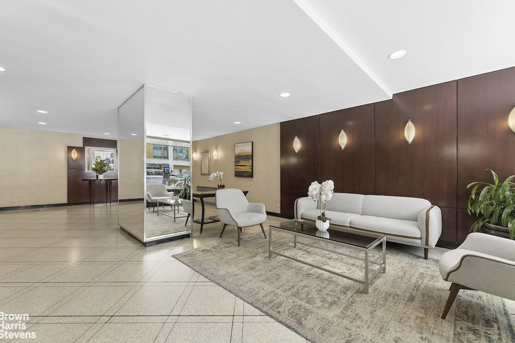245 East 25th Street, Unit 10K photo 8