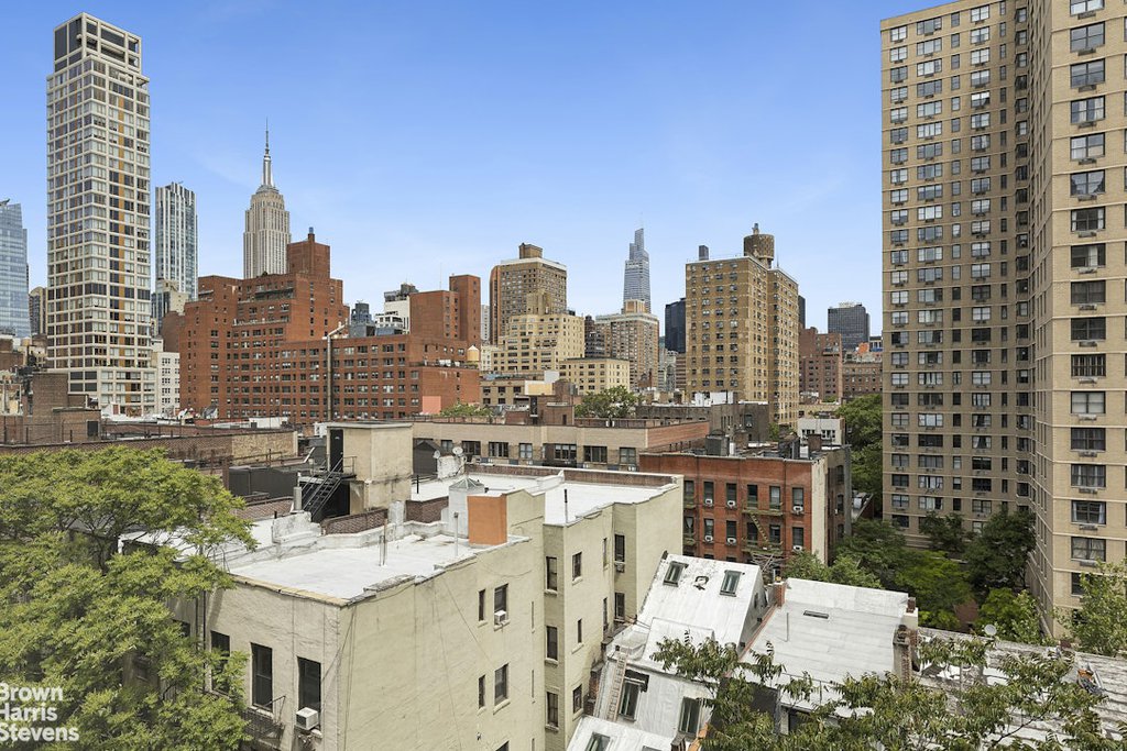245 East 25th Street, Unit 10K photo 12
