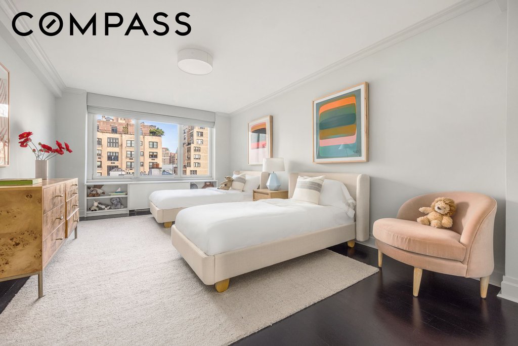 936 Fifth Avenue, Unit 10 photo 18