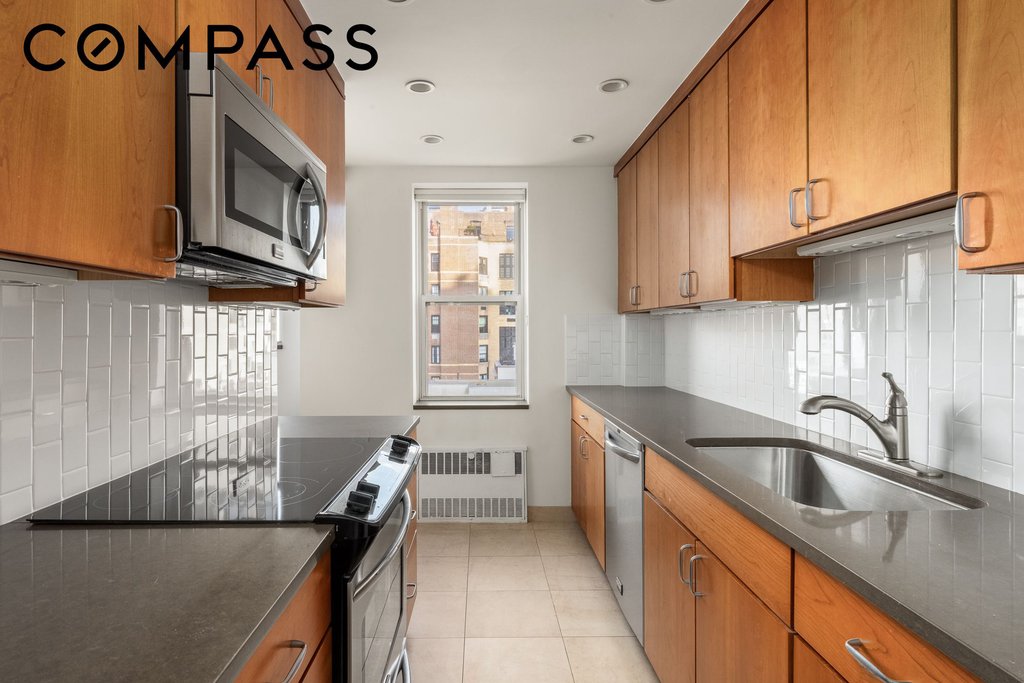 936 Fifth Avenue, Unit 10 photo 21