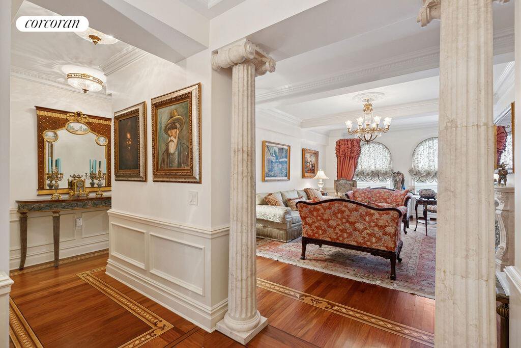 975 Park Avenue, Unit 16A photo 8