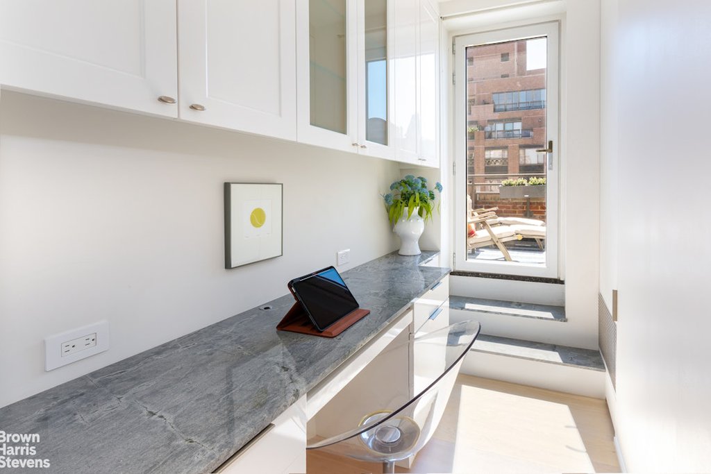 135 West 79th Street, Unit PHAB photo 7