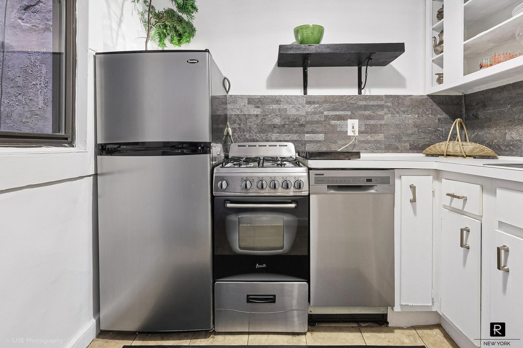 244 East 90th Street, Unit 2A photo 7