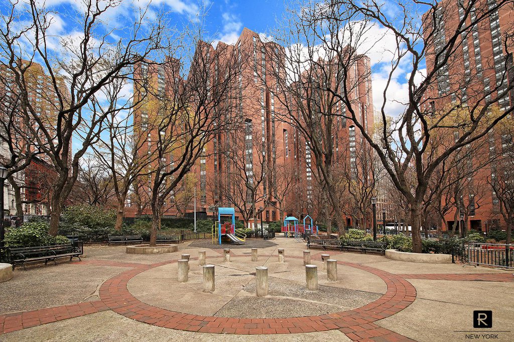 244 East 90th Street, Unit 2A photo 10