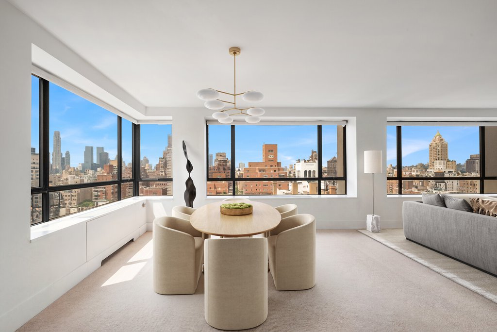 190 East 72nd Street, Unit 22C photo 3