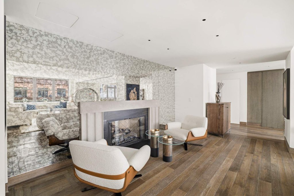 111 West 57th Street, Unit 12N photo 6