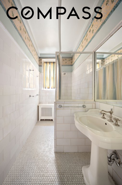 983 Park Avenue, Unit 3B photo 8