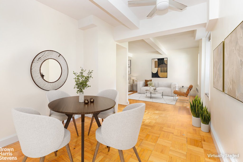 3215 Arlington Avenue, Unit 1G photo 2