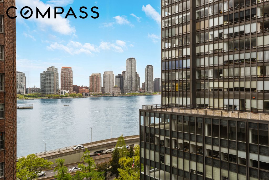2 Beekman Place, Unit 8D photo 6