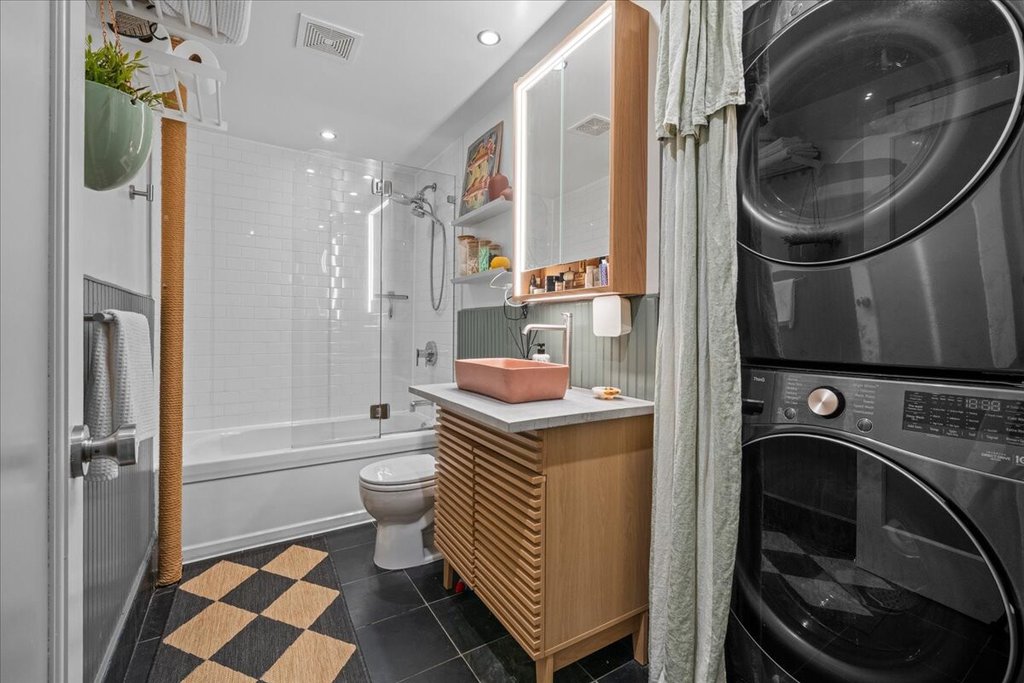 425 Lincoln Place, Unit 1RG photo 15
