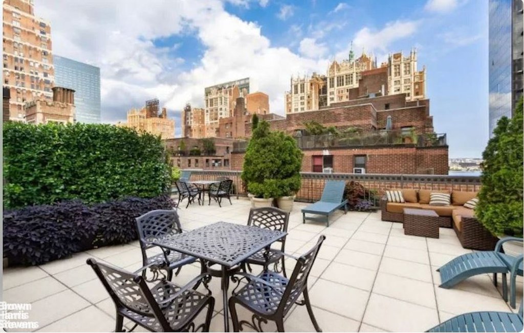 305 East 40th Street, Unit 12K photo 18