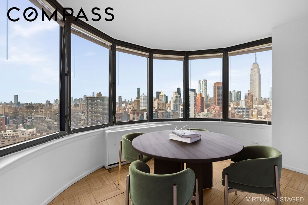330 East 38th Street, Unit 33B photo 2