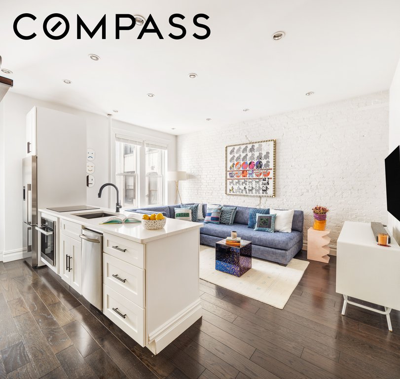 124 Thompson Street #23/24