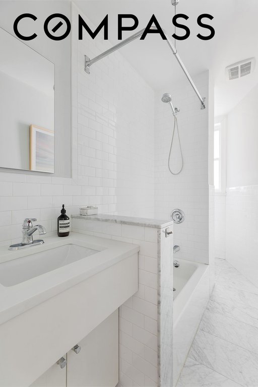 124 Thompson Street, Unit 23/24 photo 5