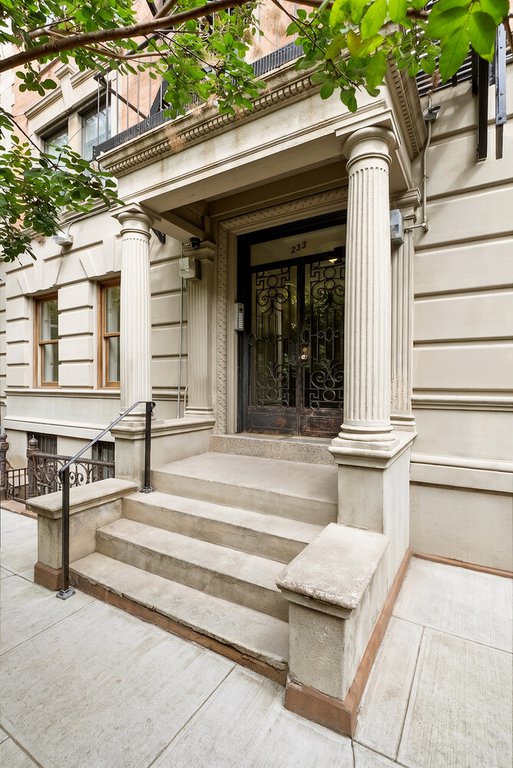 233 Park Place, Unit 16 photo 7