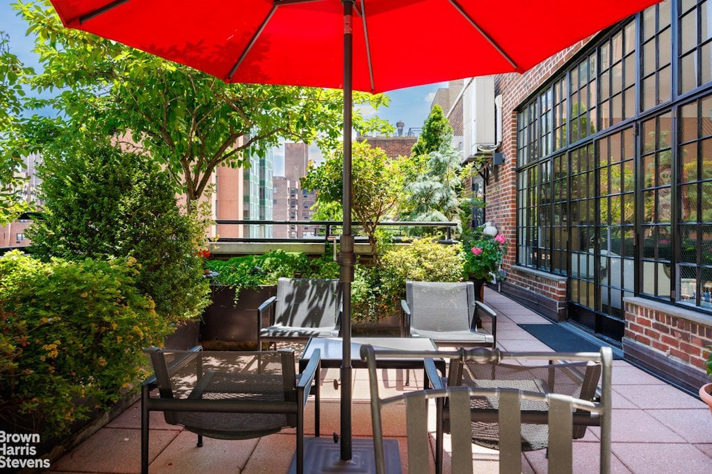 205 East 69th Street, Unit PHA photo 3