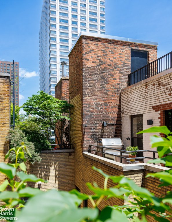 205 East 69th Street, Unit PHA photo 12