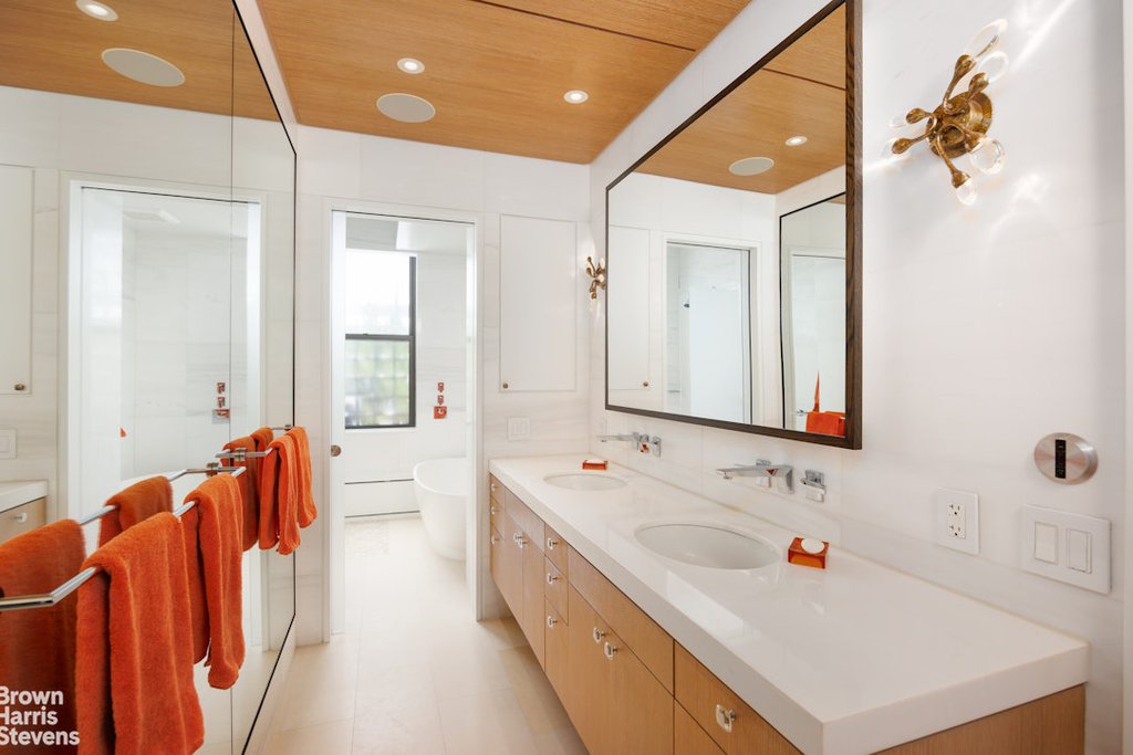 205 East 69th Street, Unit PHA photo 18