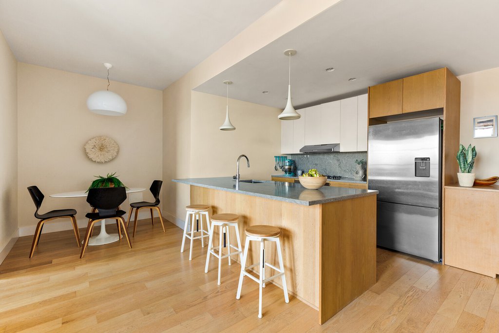 264 Webster Avenue, Unit PH809 photo 3
