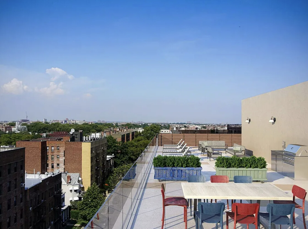 264 Webster Avenue, Unit PH809 photo 16