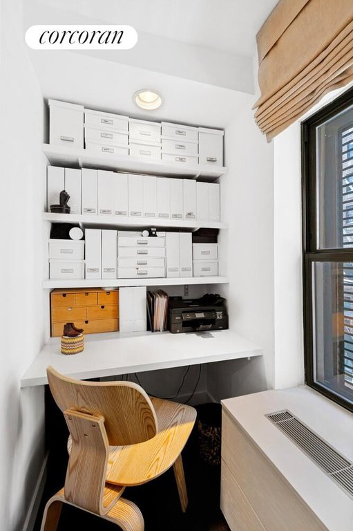 240 East 24th Street, Unit 4B photo 8