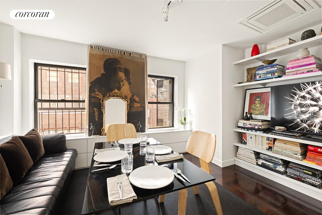 240 East 24th Street, Unit 4B photo 2