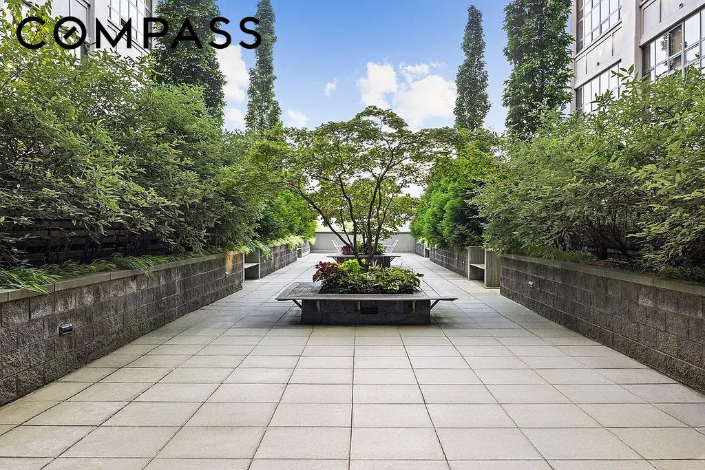 360 Furman Street, Unit 715 photo 17