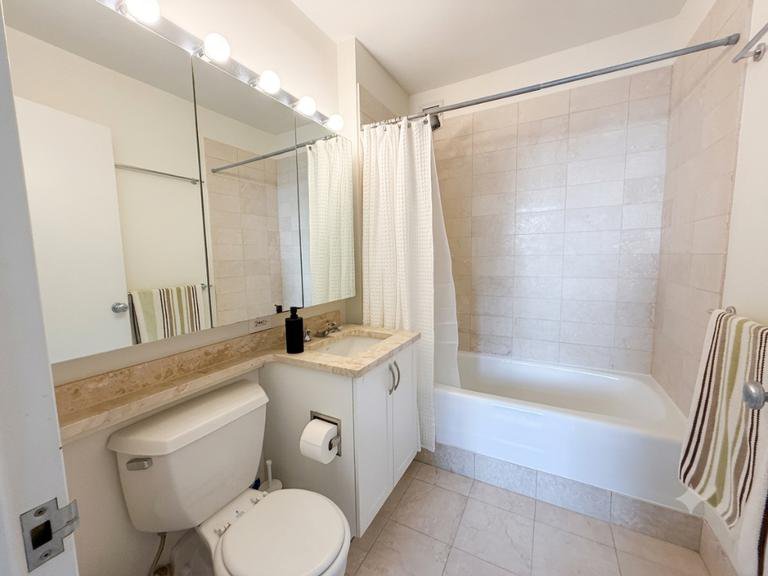 250 East 30th Street, Unit 5A photo 5