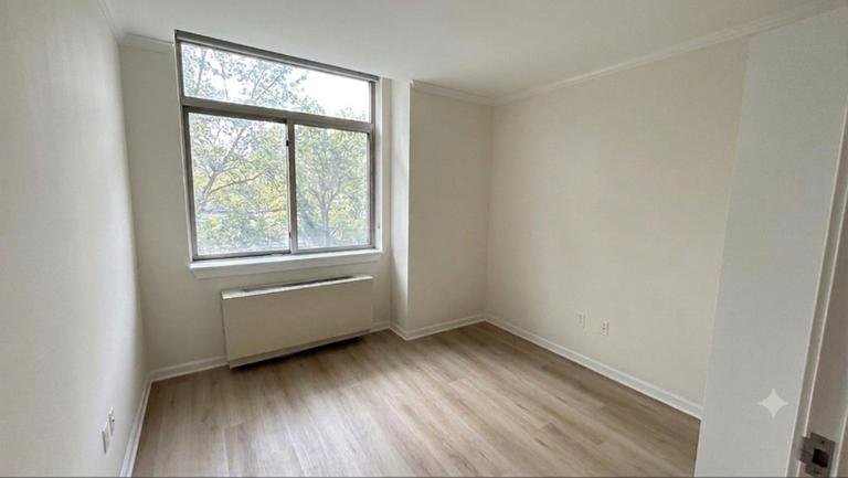 250 East 30th Street, Unit 5A photo 6