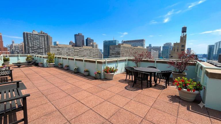 250 East 30th Street, Unit 5A photo 10