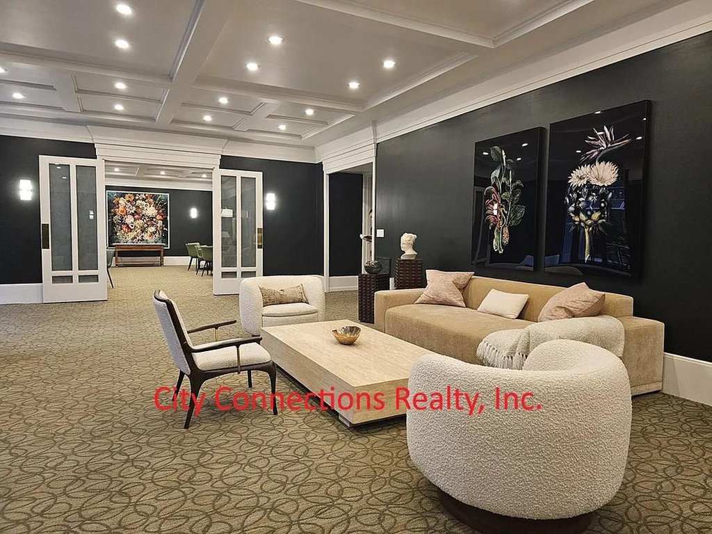 301 West 57th Street, Unit 21A photo 15