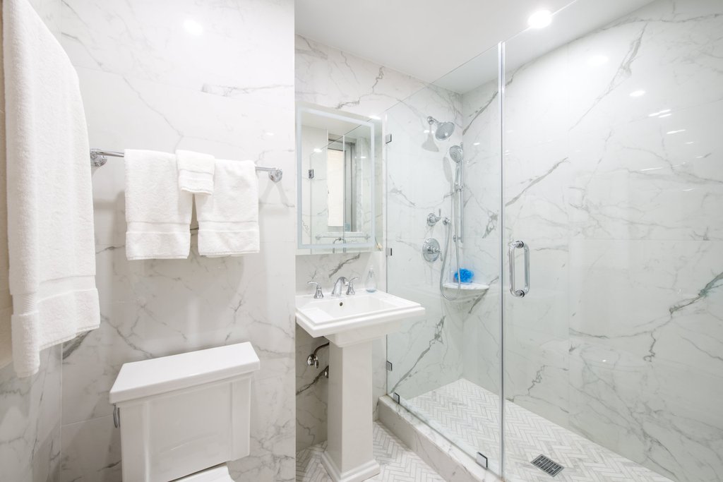 575 Park Avenue, Unit 107 photo 7