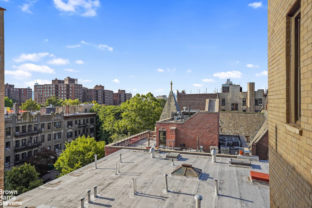 277 Washington Avenue, Unit 6D photo 2